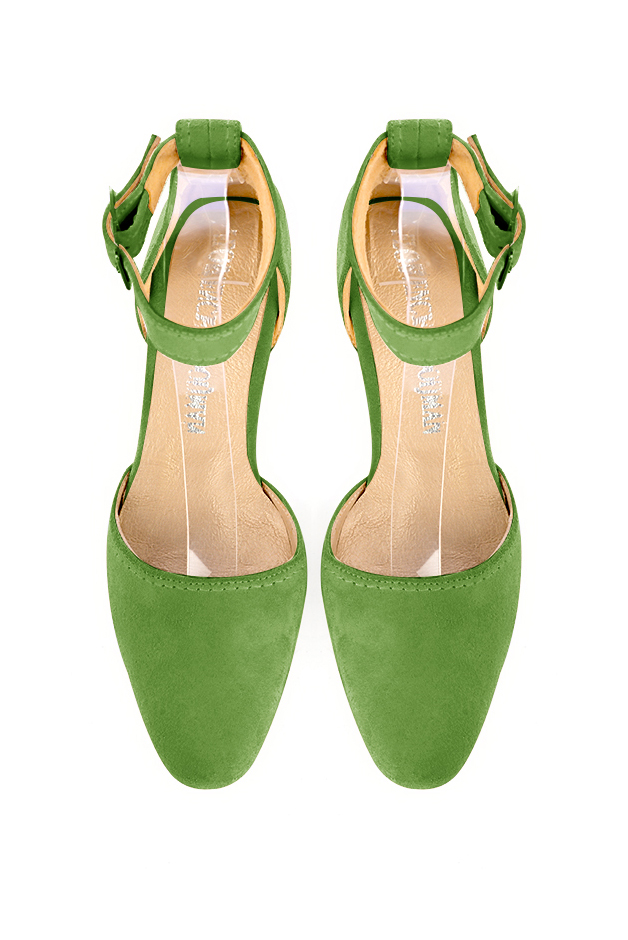 Women's grass green open side dress shoes, with a strap around the ankle. Round toe. Low flare heels - Top view